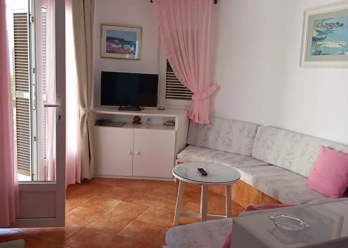 2br With Pool Near Cales Piques